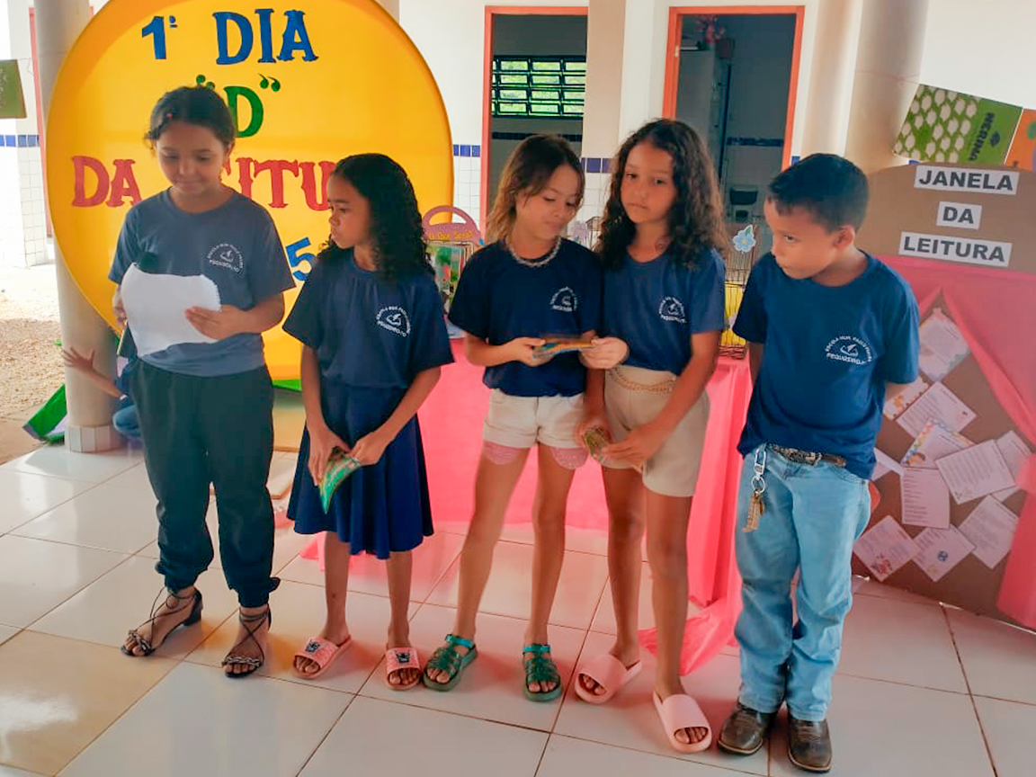 Dia D da Leitura encanta alunos da Escola Municipal Paulo Freire