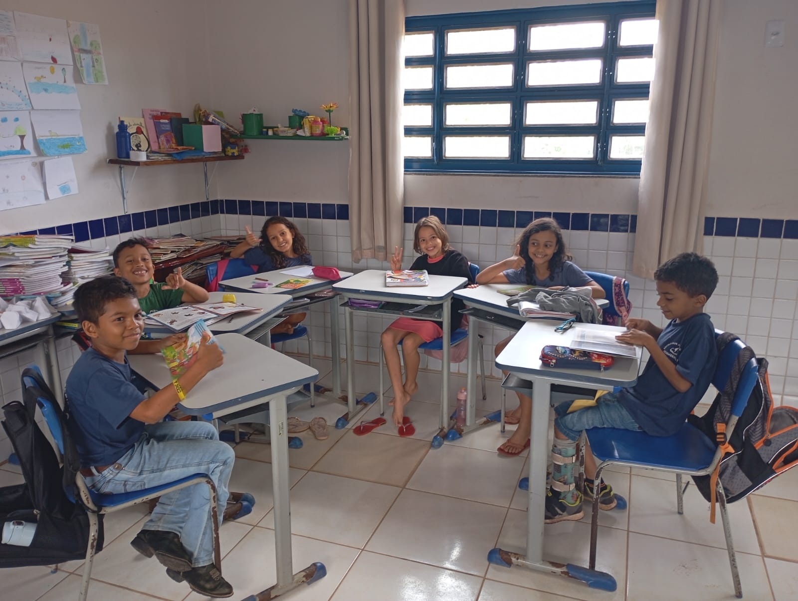 A Escola Municipal Paulo Freire realiza 2º “Dia D da Leitura” e reforça o compromisso com a formação de leitores A Escola Municipal Paulo Freire realiza 2º “Dia D da Leitura” e reforça o compromisso com a formação de leitores