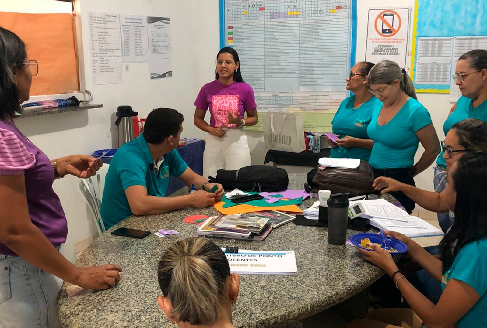 Ação Itinerante da Secretaria da Mulher leva conscientização à Escola Municipal Ayrton Senna