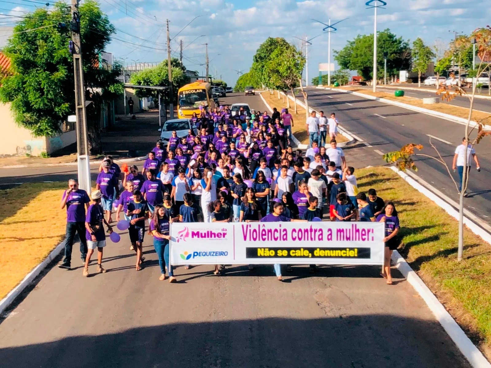 Agosto Lilás em Pequizeiro: Caminhada e ação do programa ‘Nenhuma Faltando’ reforçam a luta em defesa das mulheres