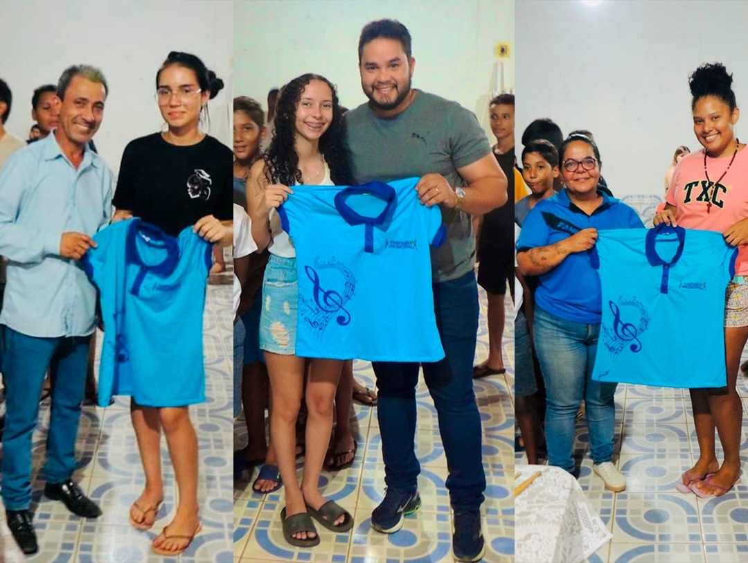 Alunos da Fanfarra Municipal de Pequizeiro recebem novos uniformes