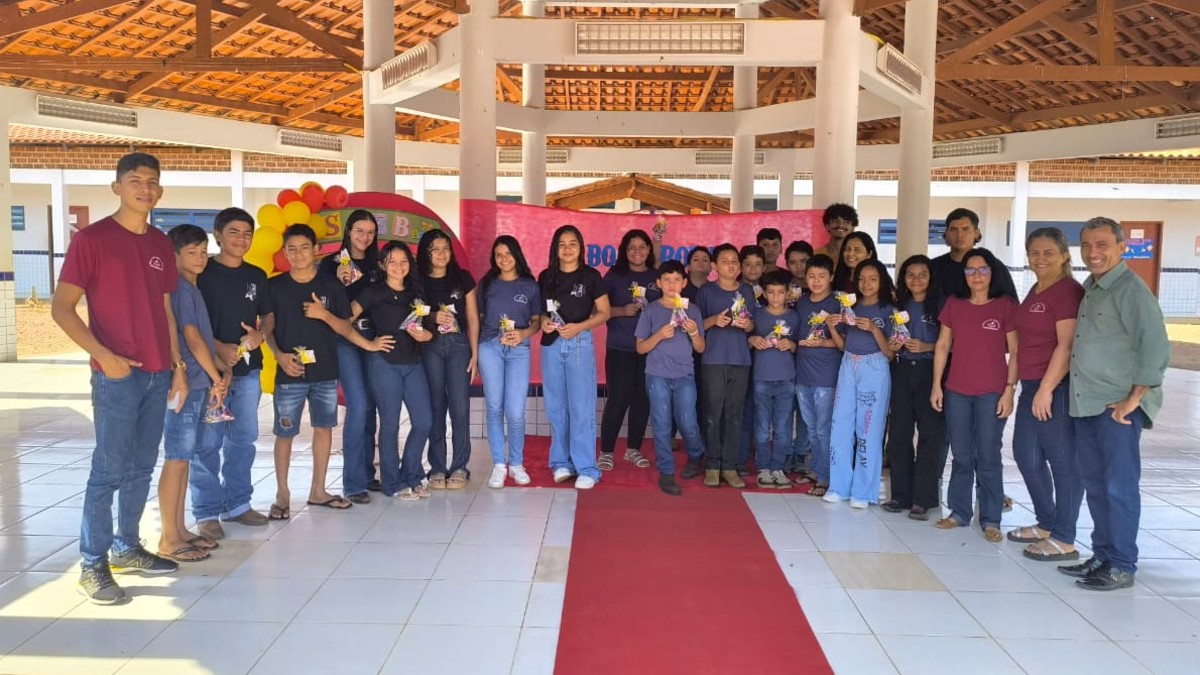 Alunos da Escola Municipal Paulo Freire participam da Prova do Saeb 2025