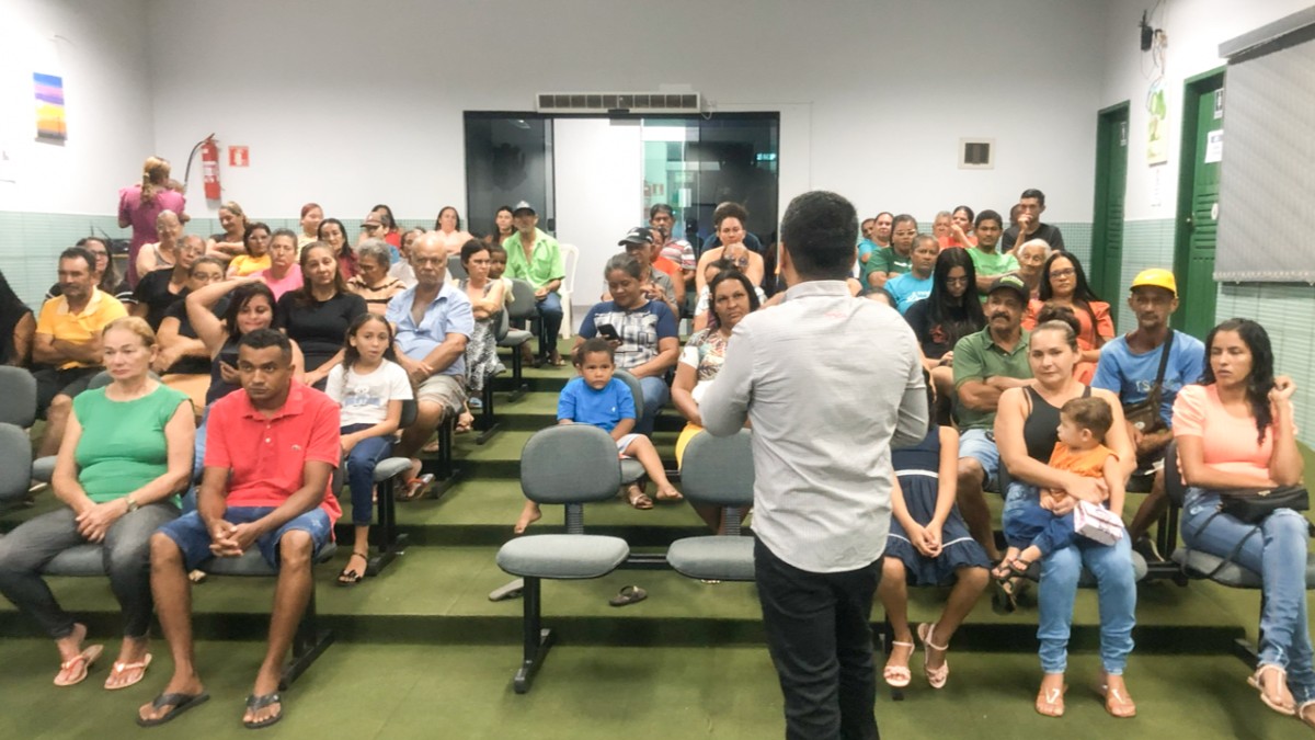 Prefeitura de Pequizeiro, por meio da Assistência Social, promove palestra informativa sobre programas sociais